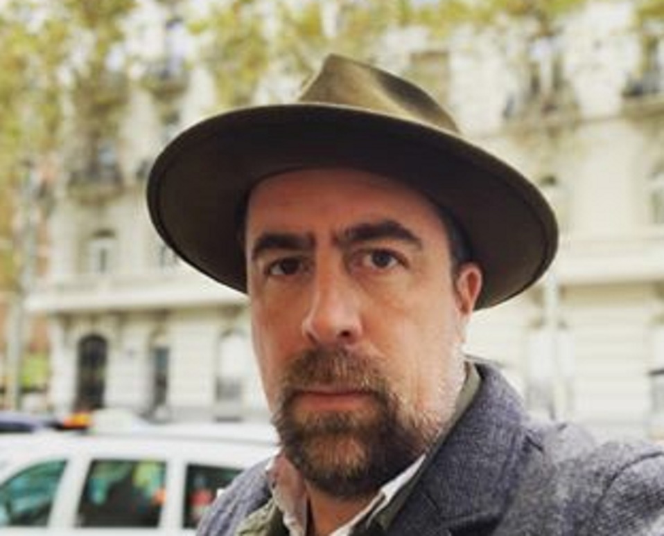 Rafa Sarmiento comentó que su hijo necesita salir a caminar debido al autismo que padece (Instagram).