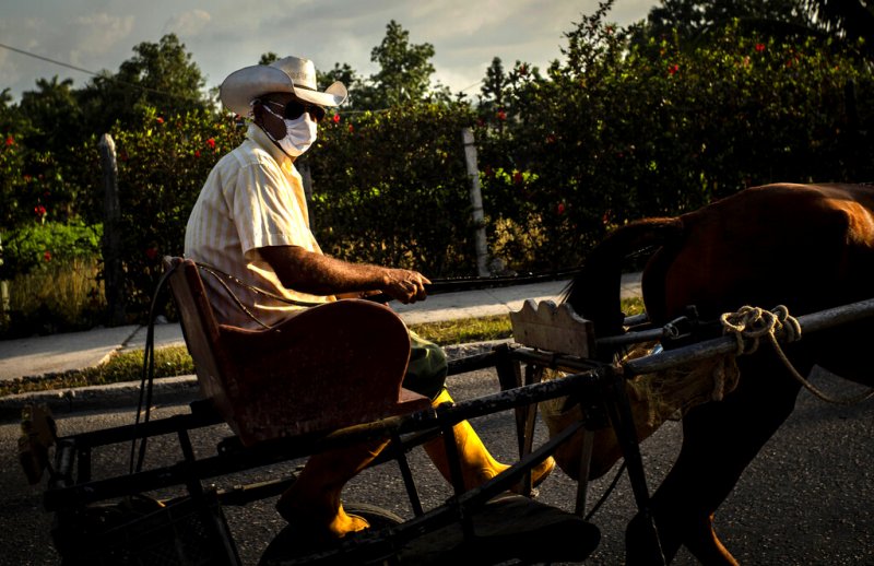 Cuba se encuentra en fase pre-epidémica con transmisión autóctona limitada del coronavirus. (AP)