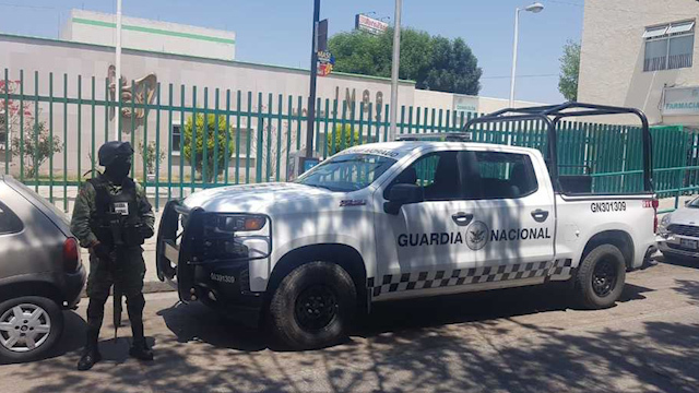 Jueces federales ordenan entregar insumos a personal de hospitales por covid-19