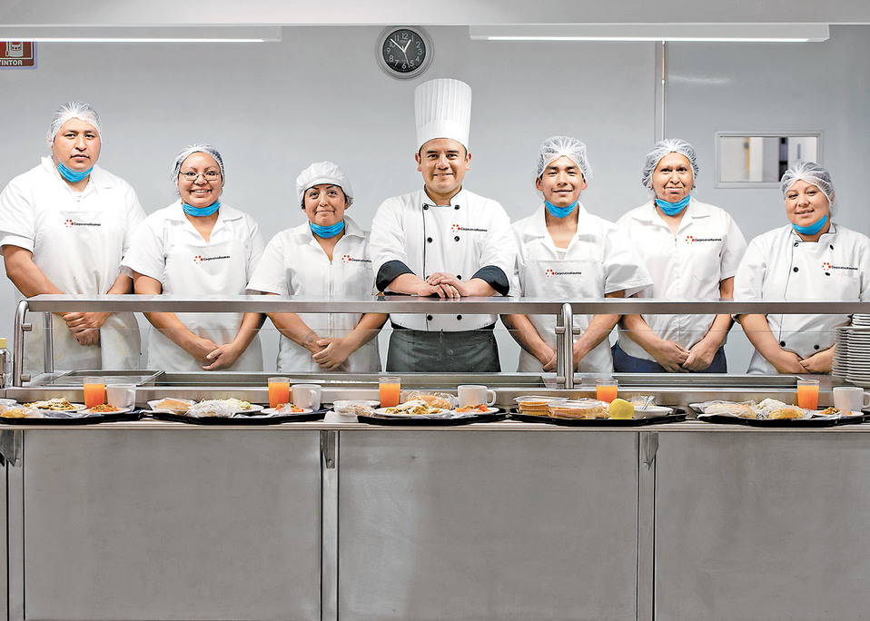 La empresa provee 3 millones de raciones de alimento diariamente a diversas industrias. (Especial)