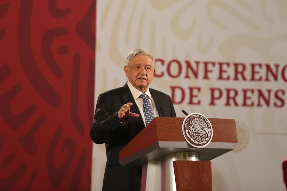 El presidente López Obrador el 23 de abril durante su conferencia. (Jorge Carballo)
