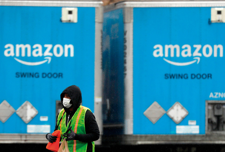 Las acciones de Amazon subieron 30% este año, lo que impulso el valor de mercado de la compañía a 1.2 mdd