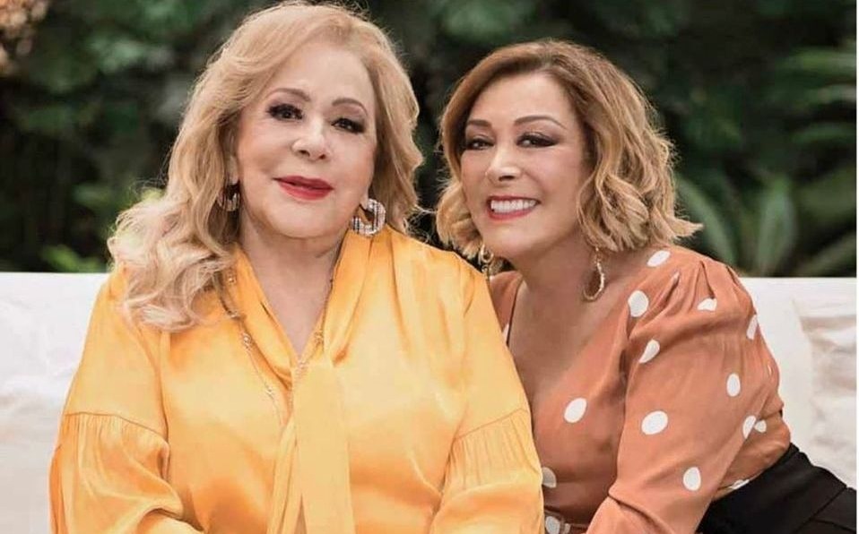 Silvia Pinal está en cirugía por fractura de cadera
