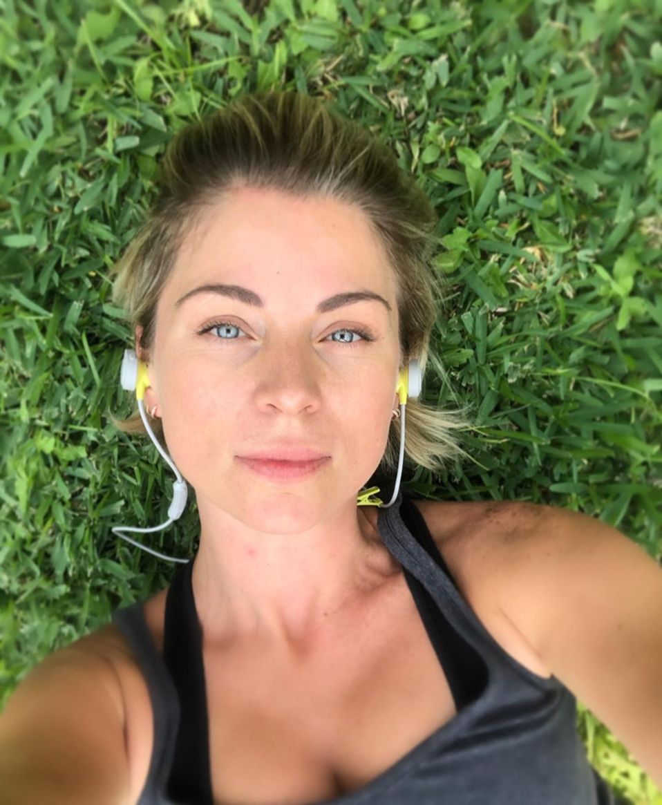 Ludwika Paleta comparte receta de pizza al estilo Anahí (Instagram).