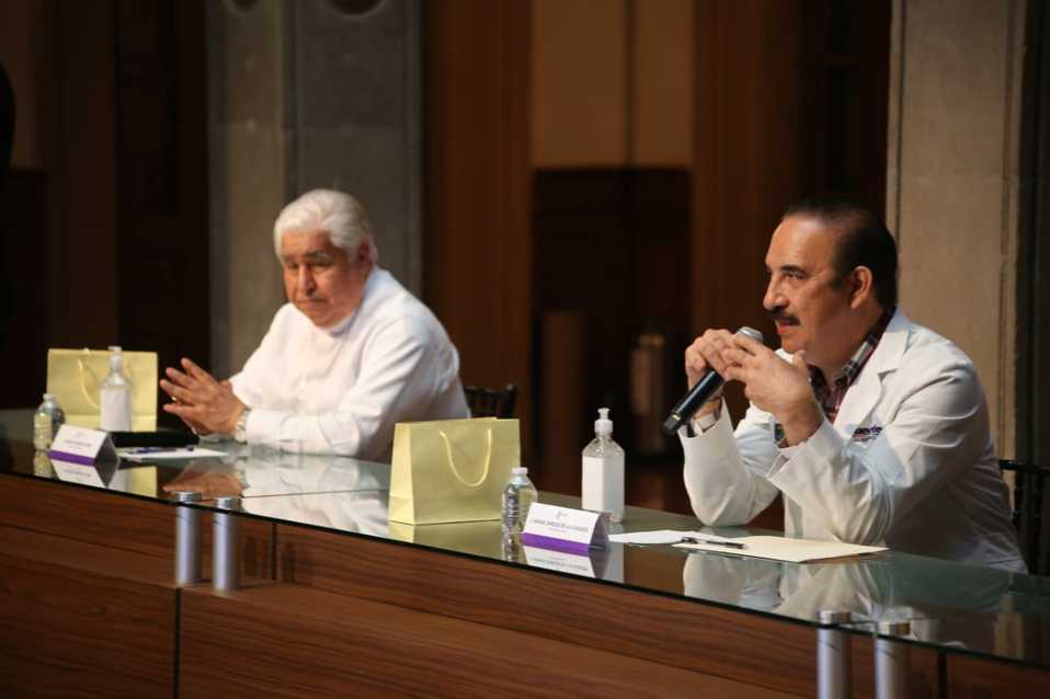 El secretario Manuel de la O  indicó que se pedirá ayuda a los municipios del área metropolitana y rural para que la ciudadanía acate esta medida. Fot