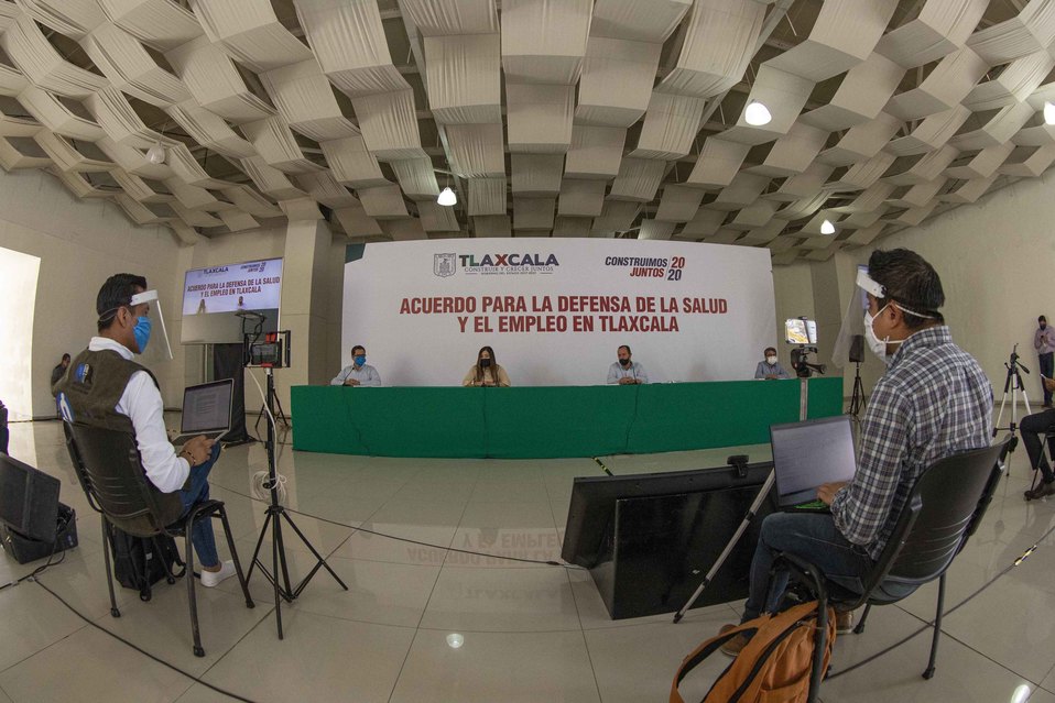 El gabinete económico dio a conocer las medidas del Acuerdo para la Defensa de la Salud y el Empleo en Tlaxcala.  (Especial)