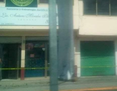 Las personas señalaron que la víctima, de quien no se ha proporcionado su identidad, se dedicaba a vender lámparas en la zona. (Especial)