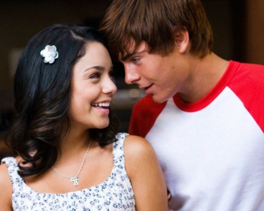 Vanessa Hudgens da sorpresa a fans de High School Musical. (Instagram)