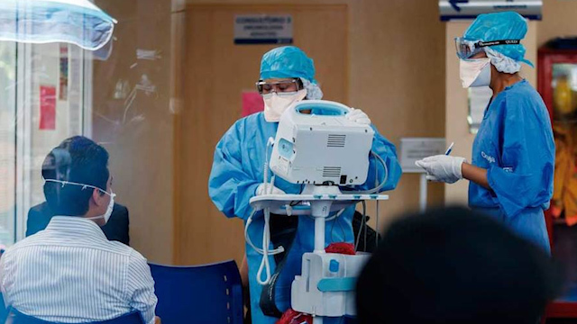Lanzan nueva convocatoria para 337 médicos especialistas contra coronavirus