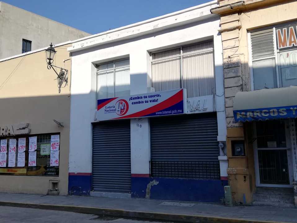 Lotería Nacional en Pachuca, cerrada por contingencia. (Elizabeth Hernández)