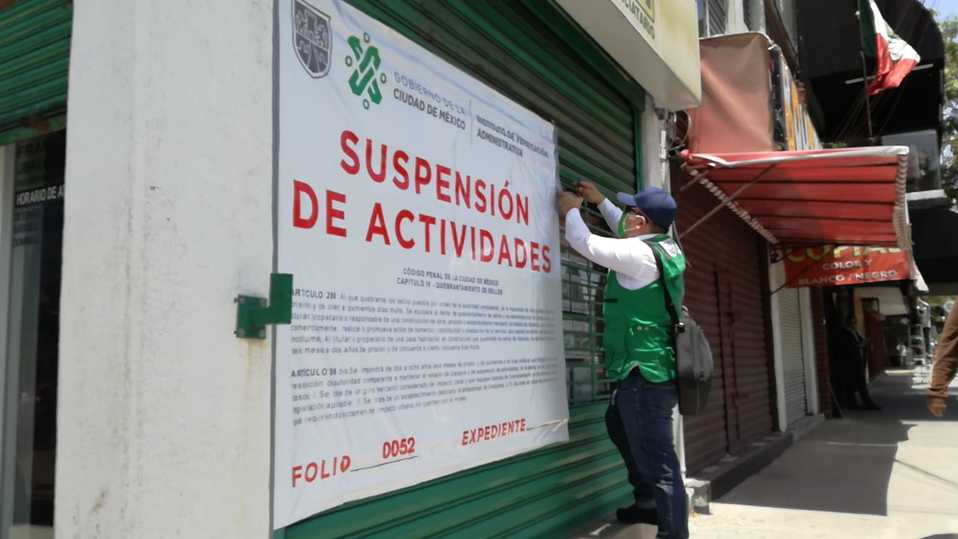 Ayer se visitaron 145 establecimientos mercantiles en cinco alcaldías. (Jorge Almazán)