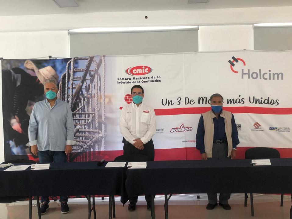 Presenta CMIC campaña “Un 3 de mayo más Unidos”; celebrarán a trabajadores de la construcción con misa virtual y despensas. (Especial)