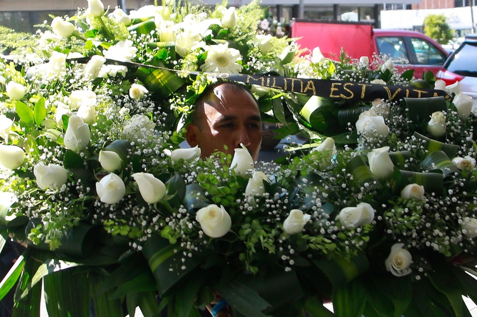 Prohibidas las ceremonias fúnebres para personas que mueran por covid-19. (Andrés Lobato/Archivo)