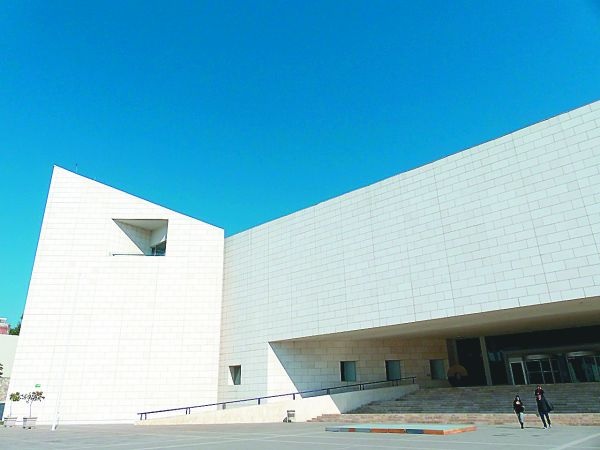 Todas las sesiones serán gratuitas. Archivo