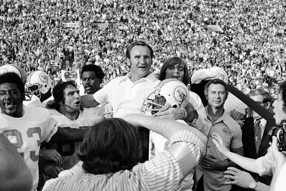 Don Shula, el entrenador más ganador de la historia de la NFL (AP)