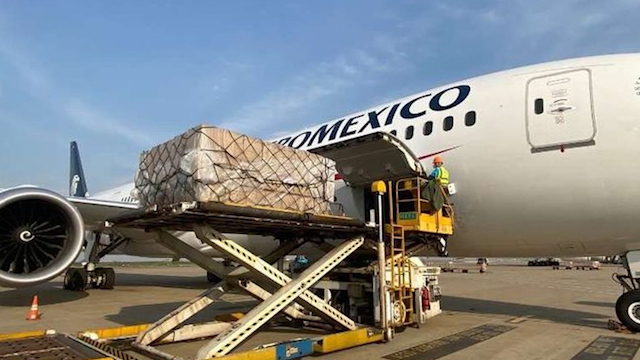 Noveno vuelo con insumos médicos de China llegará hoy a CdMx