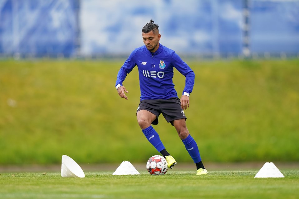 Tecatito Corona vuelve a los entrenamientos (Fc Porto)