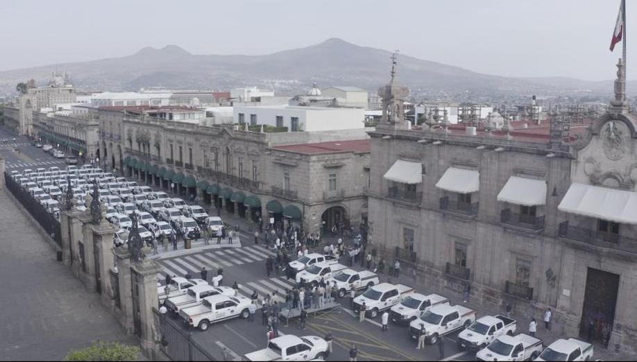 Silvano Aureoles dota con 150 nuevas patrullas a Fiscalía de Michoacán. (Especial)