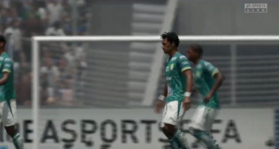 León batalla ante Chivas