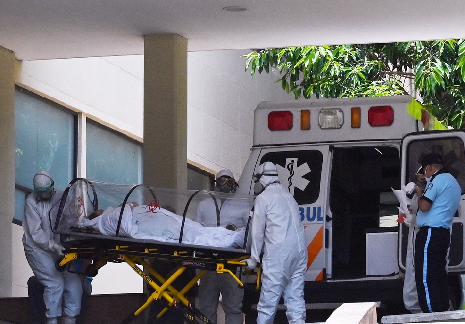 México se encuentra a días de registrar el pico de la pandemia. (AFP)
