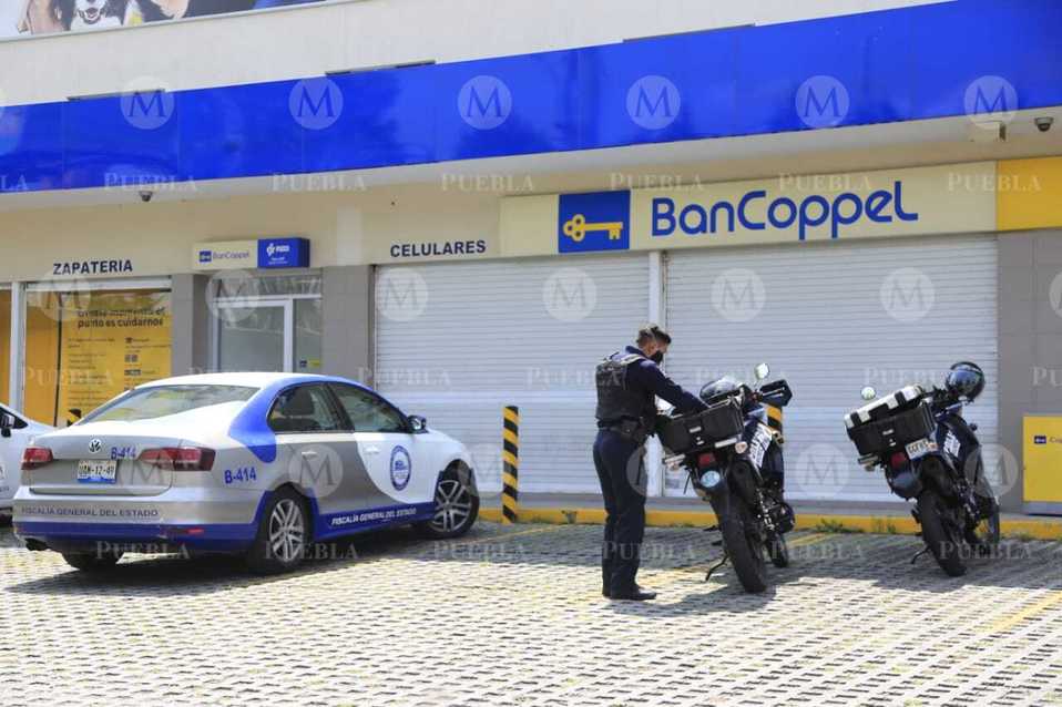 Sexto golpe a las tiendas Coppel en la capital poblana. (Andrés Lobato)