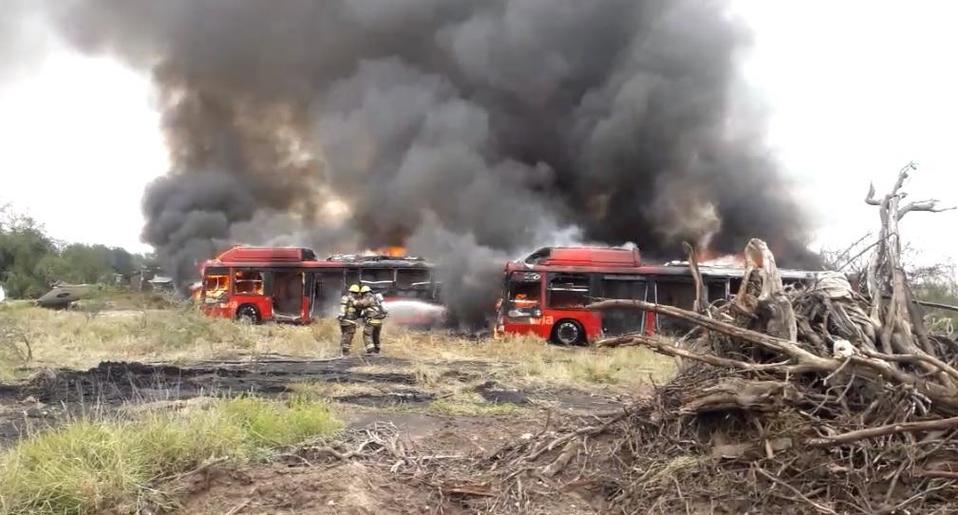 Incendio de unidades de Ecovía