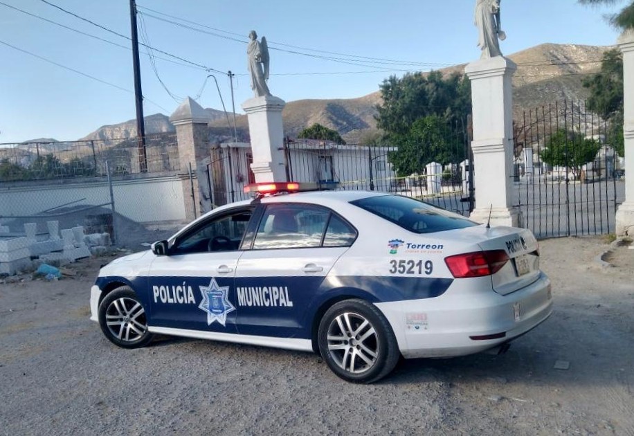 Se realizaron recorridos de vigilancia en los ocho panteones. (Milenio Digital)