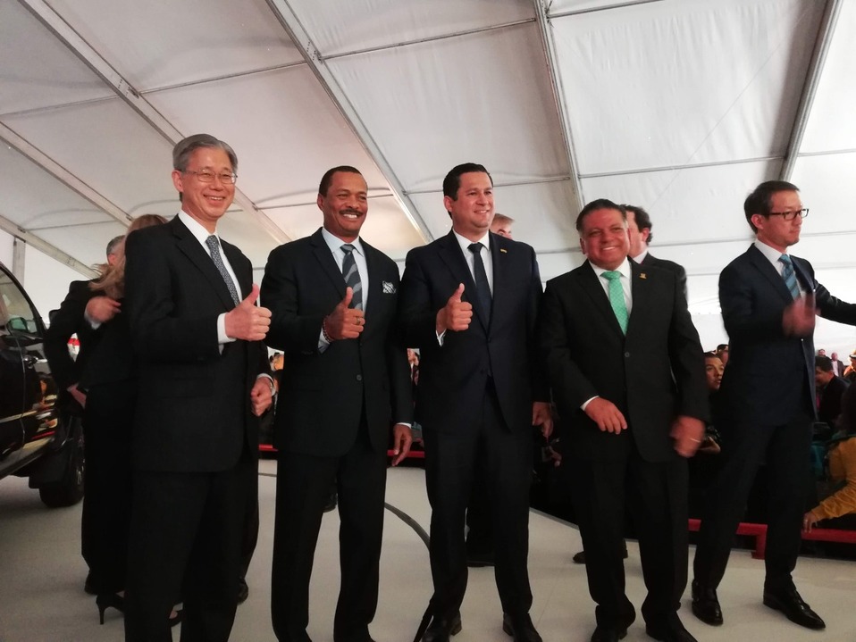 Diego Sinhue se ubica entre los tres mandatarios estatales mejor evaluados del país