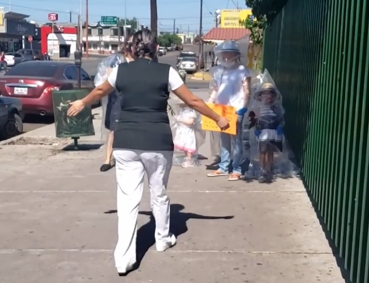 El encuentro fue grabado por una compañera de la enfermera (Captura).