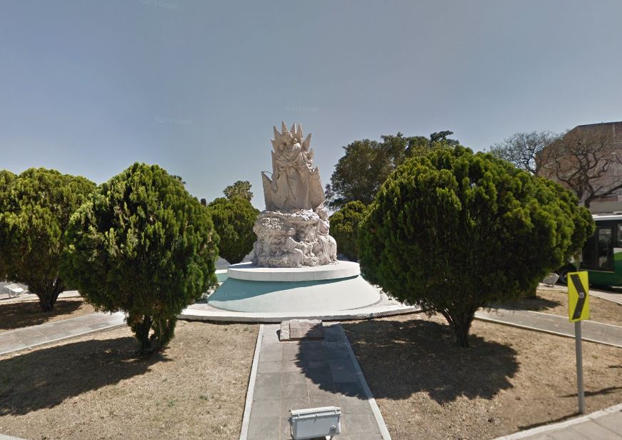 Esta es la triste historia del Monumento a la Madre en León