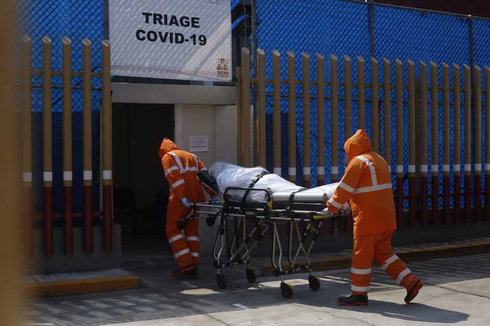 Pacientes con síntomas de coronavirus continúan ingresando al Hospital General. (Araceli López)