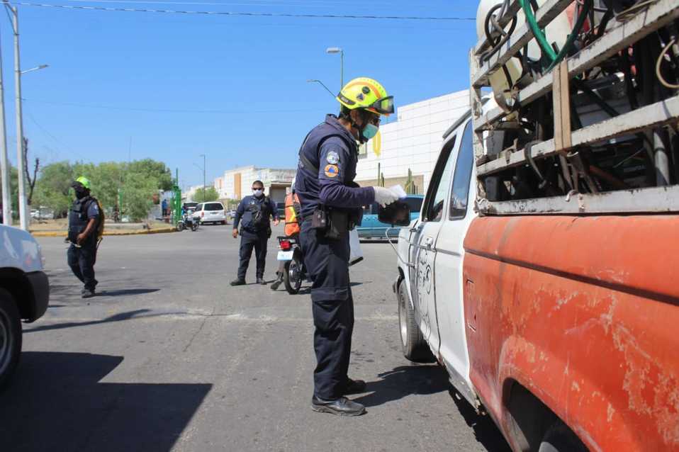 Extreman medidas de prevención en la central de abastos de León. Foto: Dany Béjar.