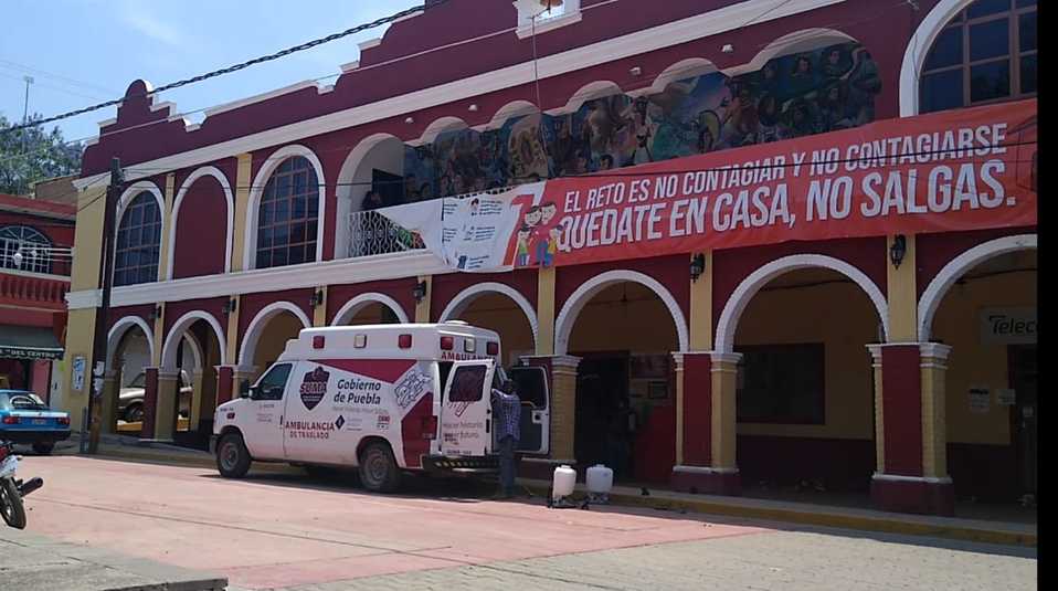 Habitantes inconformes toman palacio municipal de Coxcatlán. (Apolonia Amayo)
