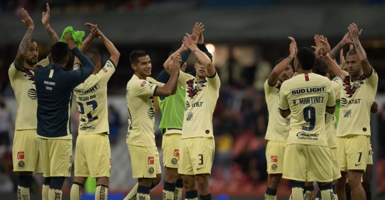 Jugadores de América celebrando (Mexsport)