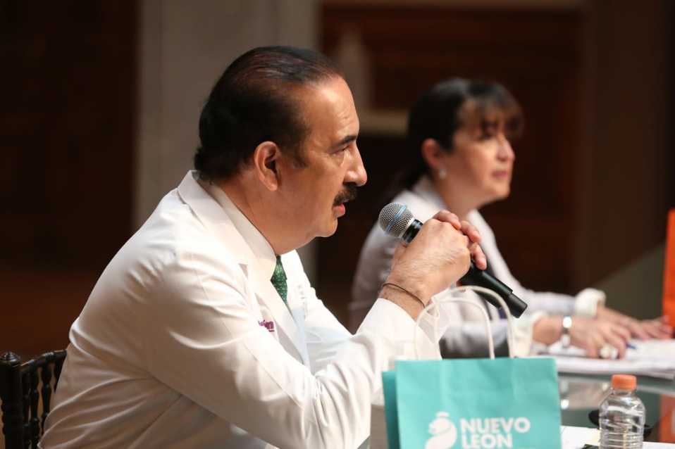 Manuel de la O Cavazos, secretario de Salud en Nuevo León. Foto: Raúl Palacios.