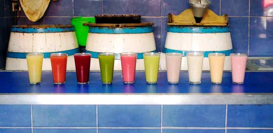 Los dueños de estos lugares han colocado anuncios respecto a la nueva forma de vender durante la pandemia. (Foto: Facebook Pulquería La Paloma Azul)