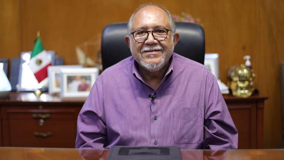 El alcalde de Mazatlán dio positivo a covid-19.