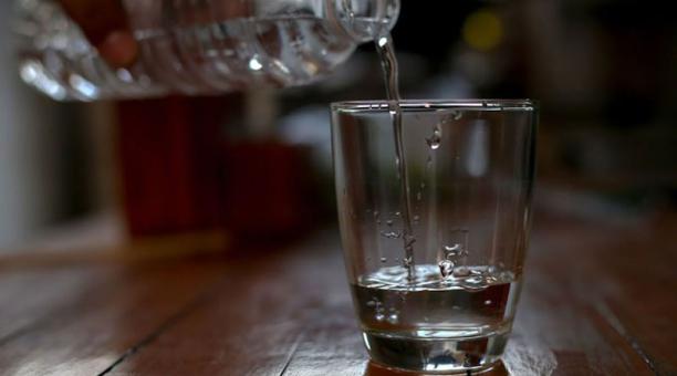 Mueren más de 20 personas, tras beber alcohol adulterado: Gobierno del Estado. (Especial)