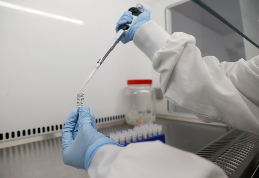 Varios países han acelerado la carrera para encontrar la vacuna contra la pandemia. (Reuters)
