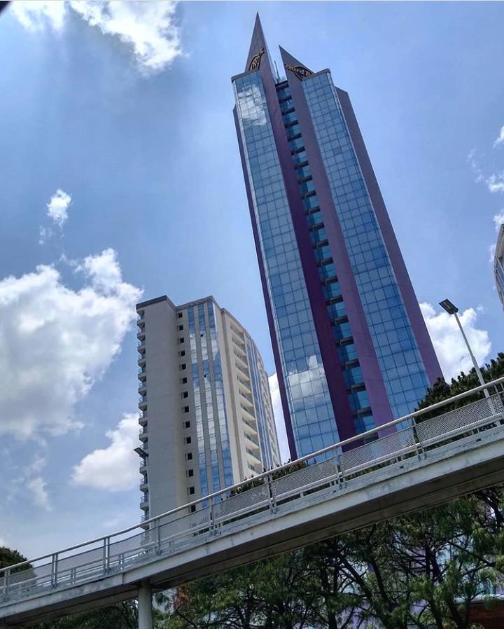 Al menos el 45% de los recursos invertidos en la construcción son derramados en otros sectores de la economía jalisciense.