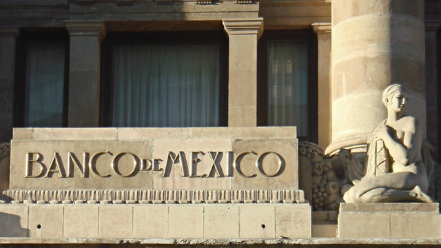 Banxico reduce su tasa de interés a 5.5%, menor nivel desde 2016