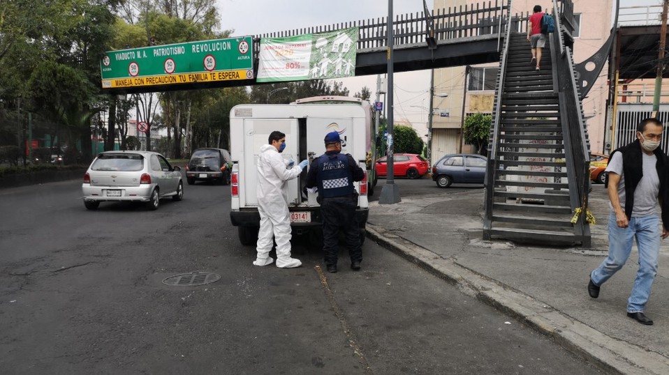 El indigente murió presuntamente por intoxicación en la colonia Tacubaya. (Jorge Becerril)
