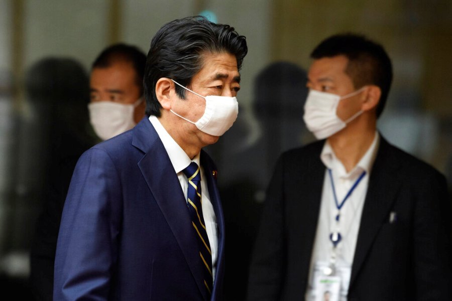 El primer ministro japonés, Shinzo Abe, hizo el anuncio. (AP)