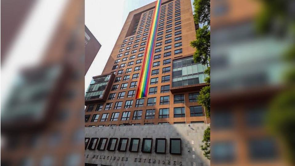 Edificio de la Secretaría de Relaciones Exteriores en Ciudad de México. (Twitter | @marthadelgado)