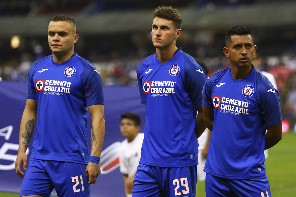 Jonathan Rodríguez, Santiago Giménez y Elías Hernández, jugadores de Cruz Azul (Imago7)