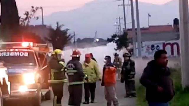 Toma clandestina ocasiona fuga de gas LP en Amozoc, Puebla