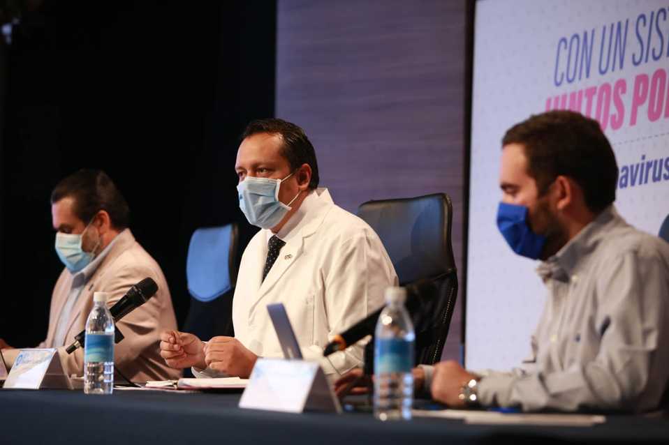 Son 122 trabajadores del área de la salud contagiadas y 4 defunciones por coronavirus