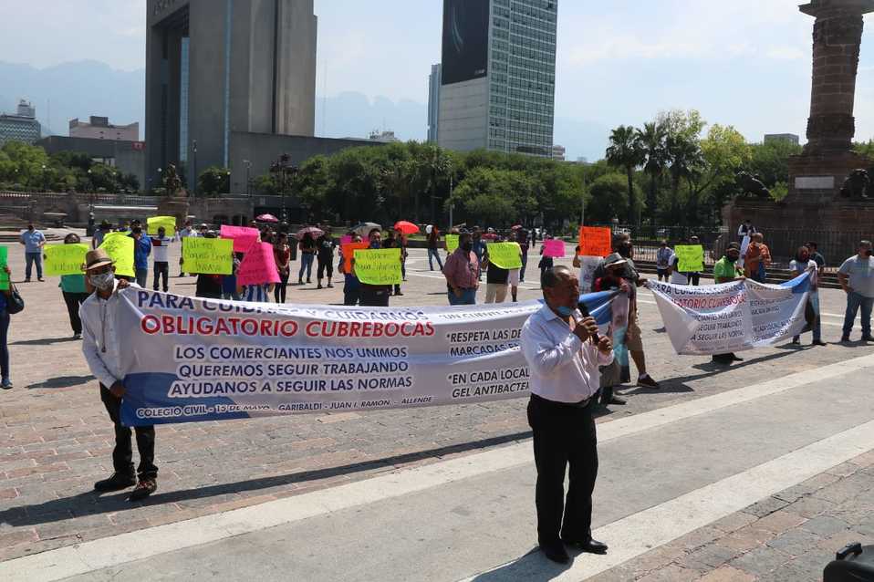 Los comerciantes pidieron al gobierno adelantar la reapertura. Foto: Leonel Rocha.