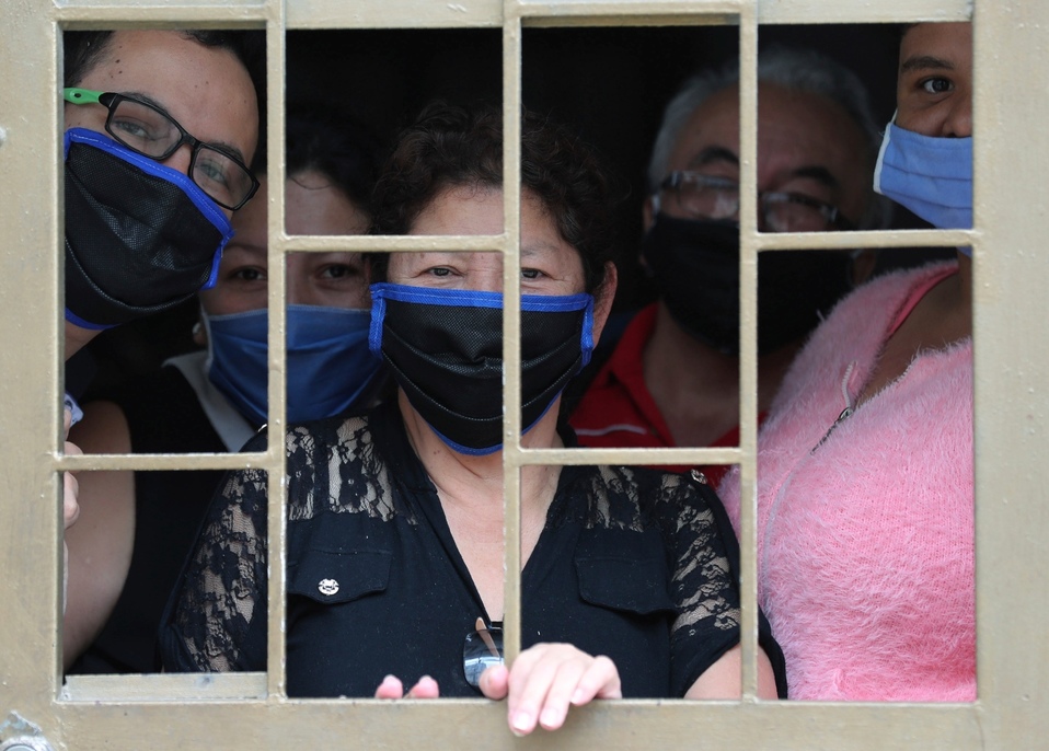 El confinamiento preventivo por el coronavirus en Colombia concluirá hasta el 31 de mayo (AP)