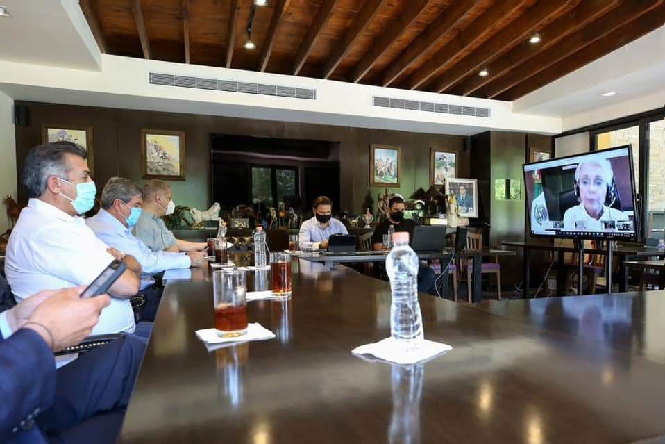 En la junta participaron 12 gobernadores de la república. Foto: Especial.